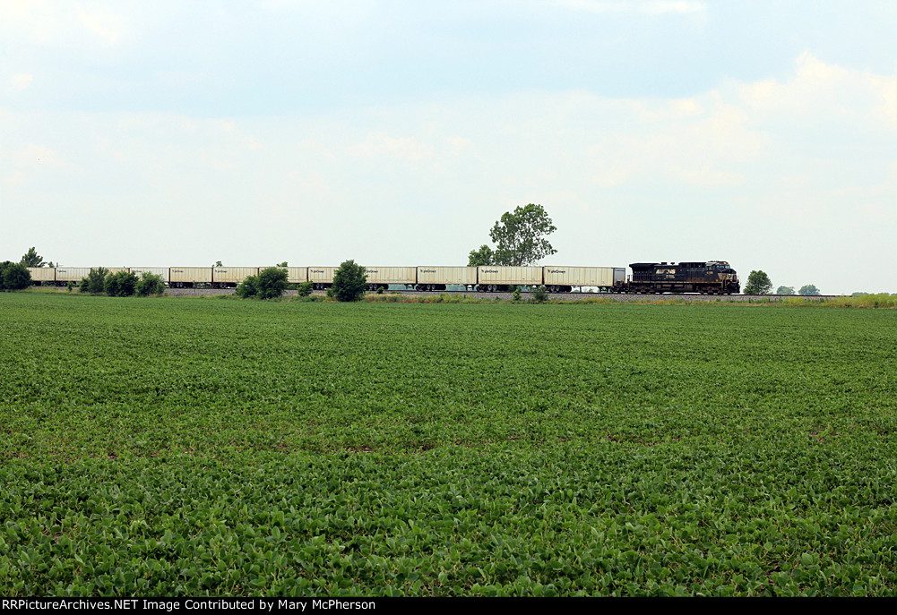 Eastbound Roadrailers